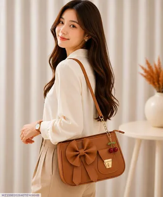 Women's Leather Plain Shoulder Bag - Image 4